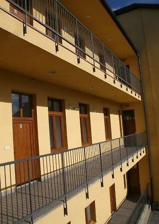Nerudova 23