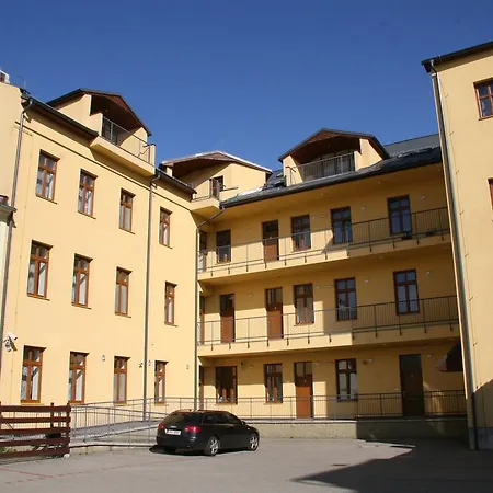 Nerudova 23